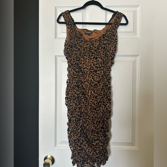 Express Leopard Dress - Picture 2 of 2